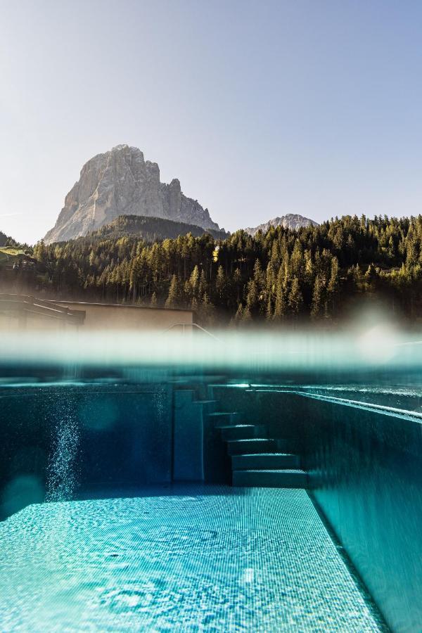 Hotel Touring Dolomites Santa Cristina Val Gardena Exterior photo